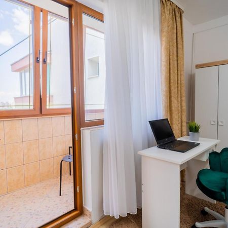 Serene 1Br Apartment With Workspace Bucareste Exterior foto
